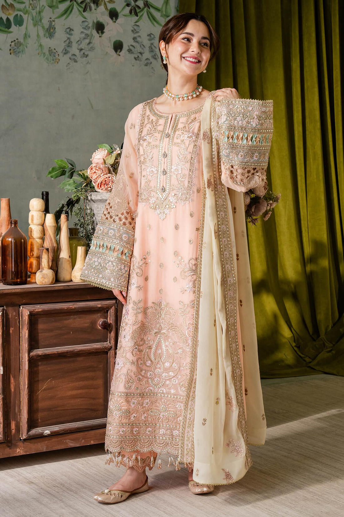 Imrozia Premium | Naina Chiffon | I-193 Kashud - Aqsa Fabrics