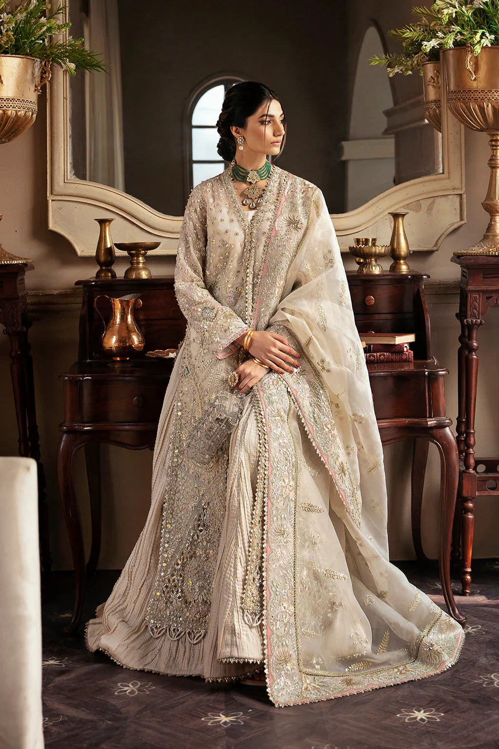 Soraya | Lumene Festive | MIEL - Aqsa Fabrics