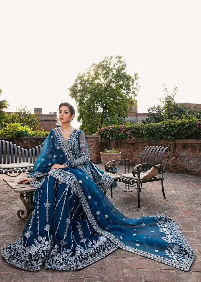 Akbar Aslam_NAYARA - Aqsa Fabrics