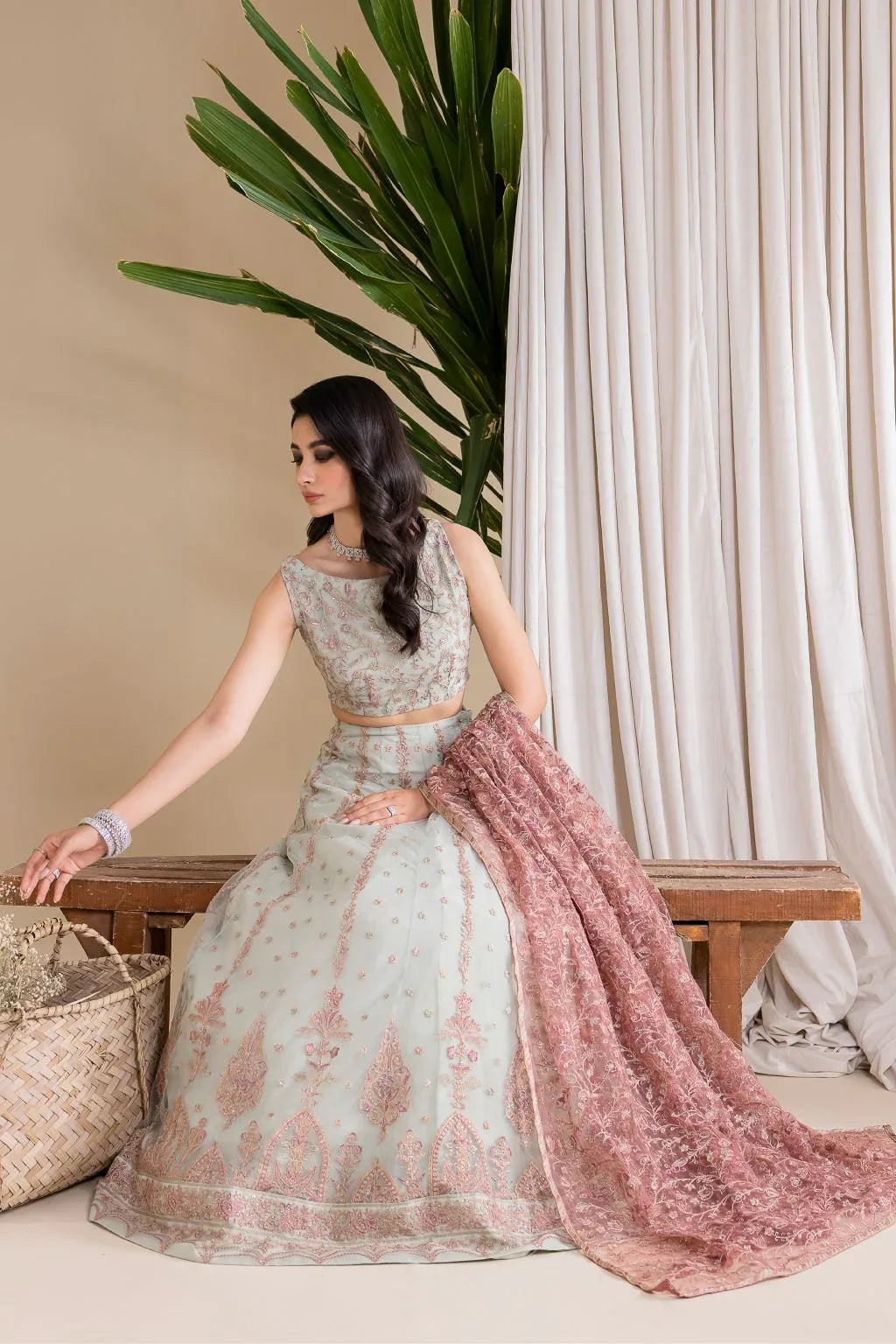 IZNIK | Aryanna - Aqsa Fabrics