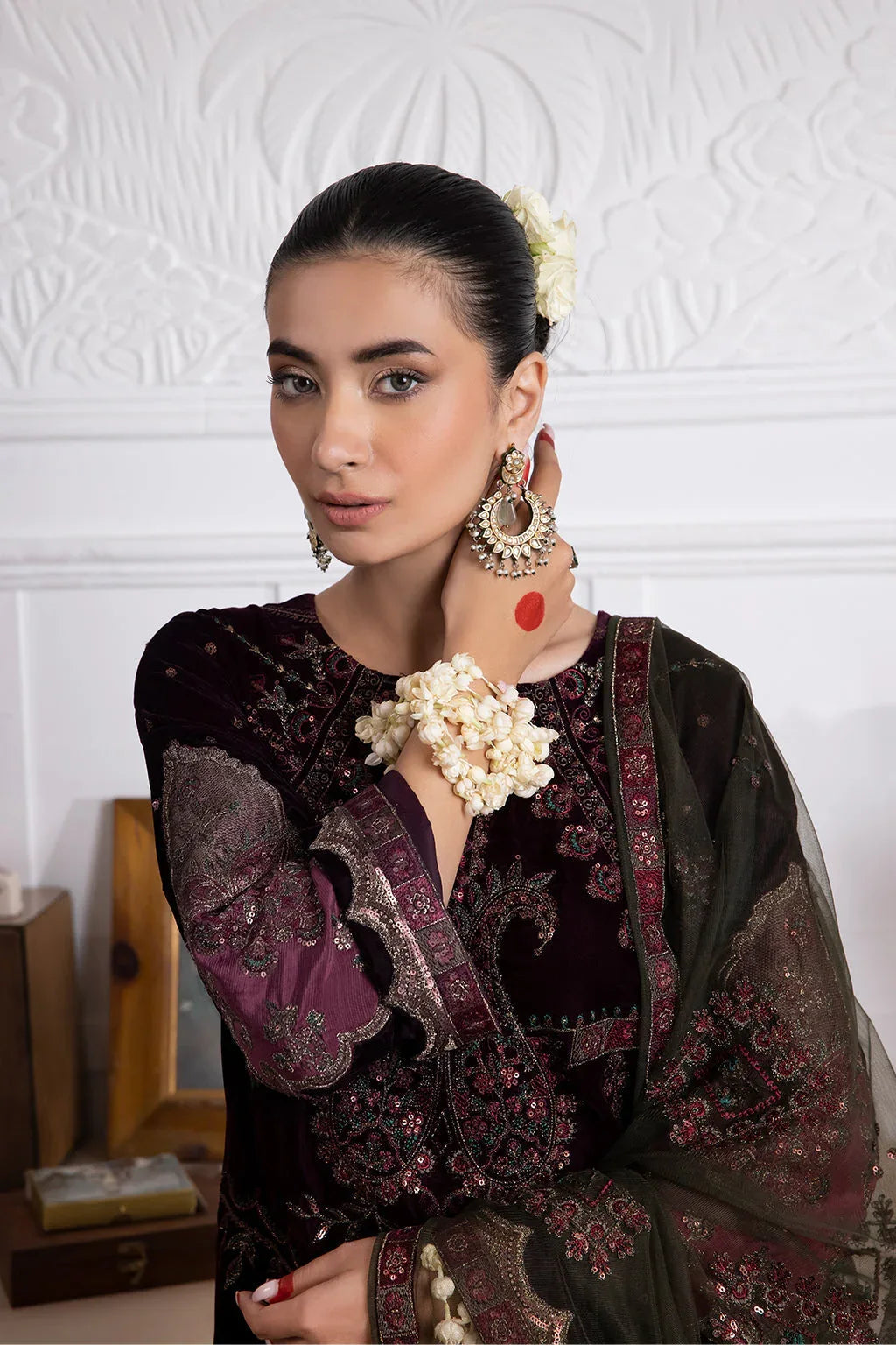 IZNIK | IV-30 AZITAH - Aqsa Fabrics