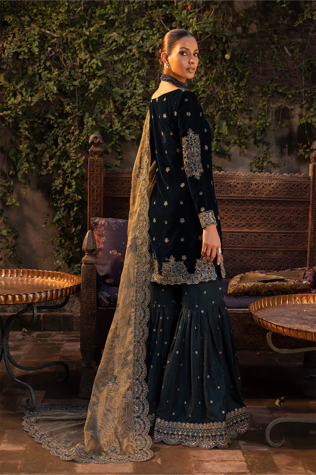 IZNIK | IV-34 DARYA - Aqsa Fabrics