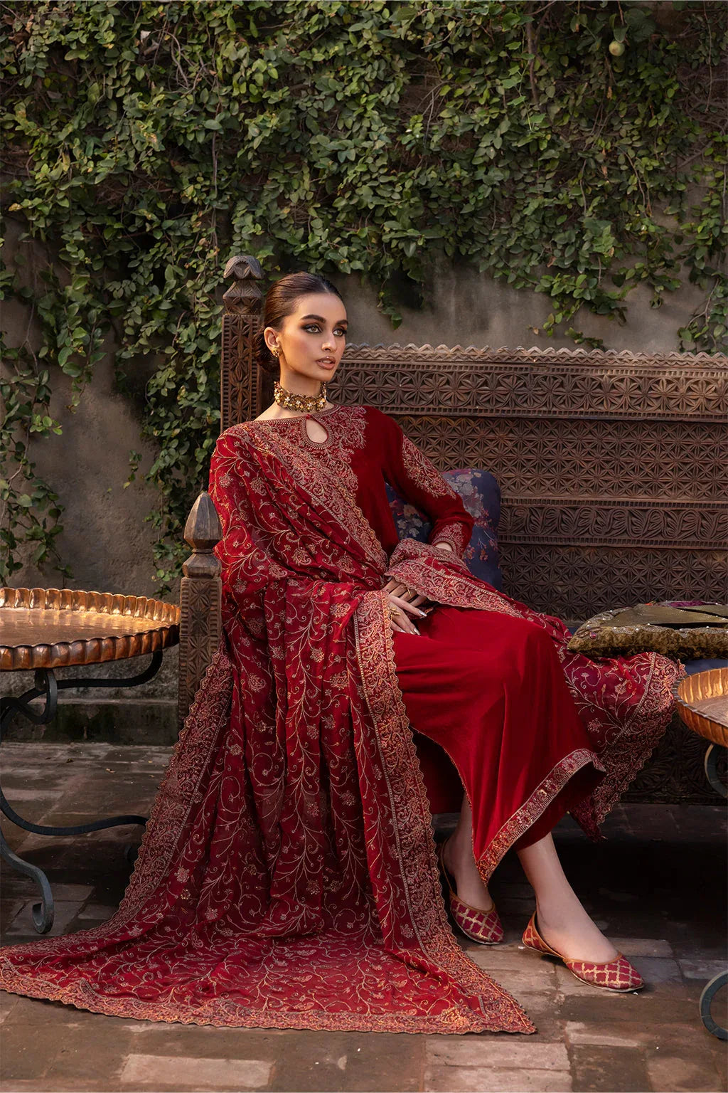 IZNIK | IV-37 MANIJEH - Aqsa Fabrics