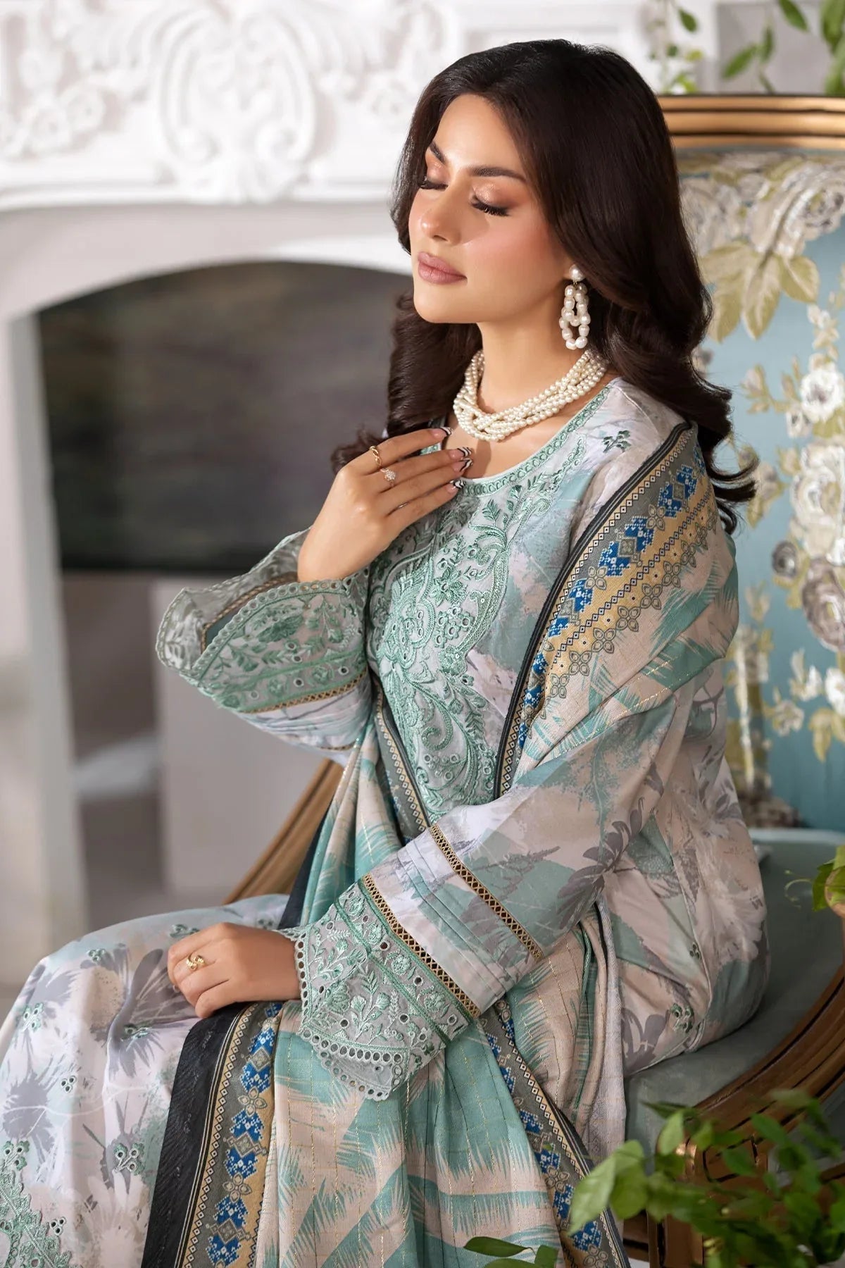Imrozia Premium | Masakali Winter Pret | I.P-83 Mahnoor - Aqsa Fabrics
