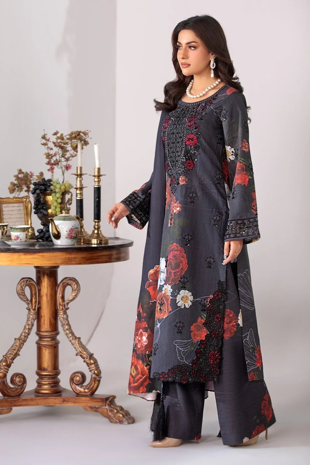 Imrozia Premium | Masakali Winter Pret | I.P-84 Kajal - Aqsa Fabrics