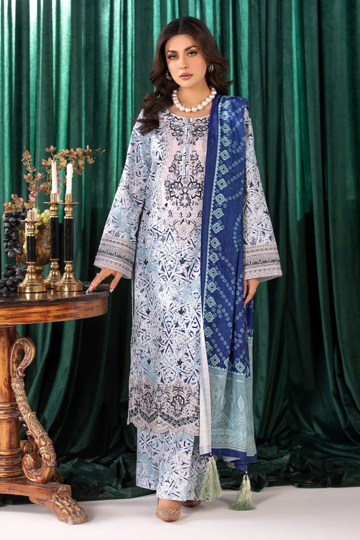 Imrozia Premium | Masakali Winter Pret | I.P-79 Roop - Aqsa Fabrics