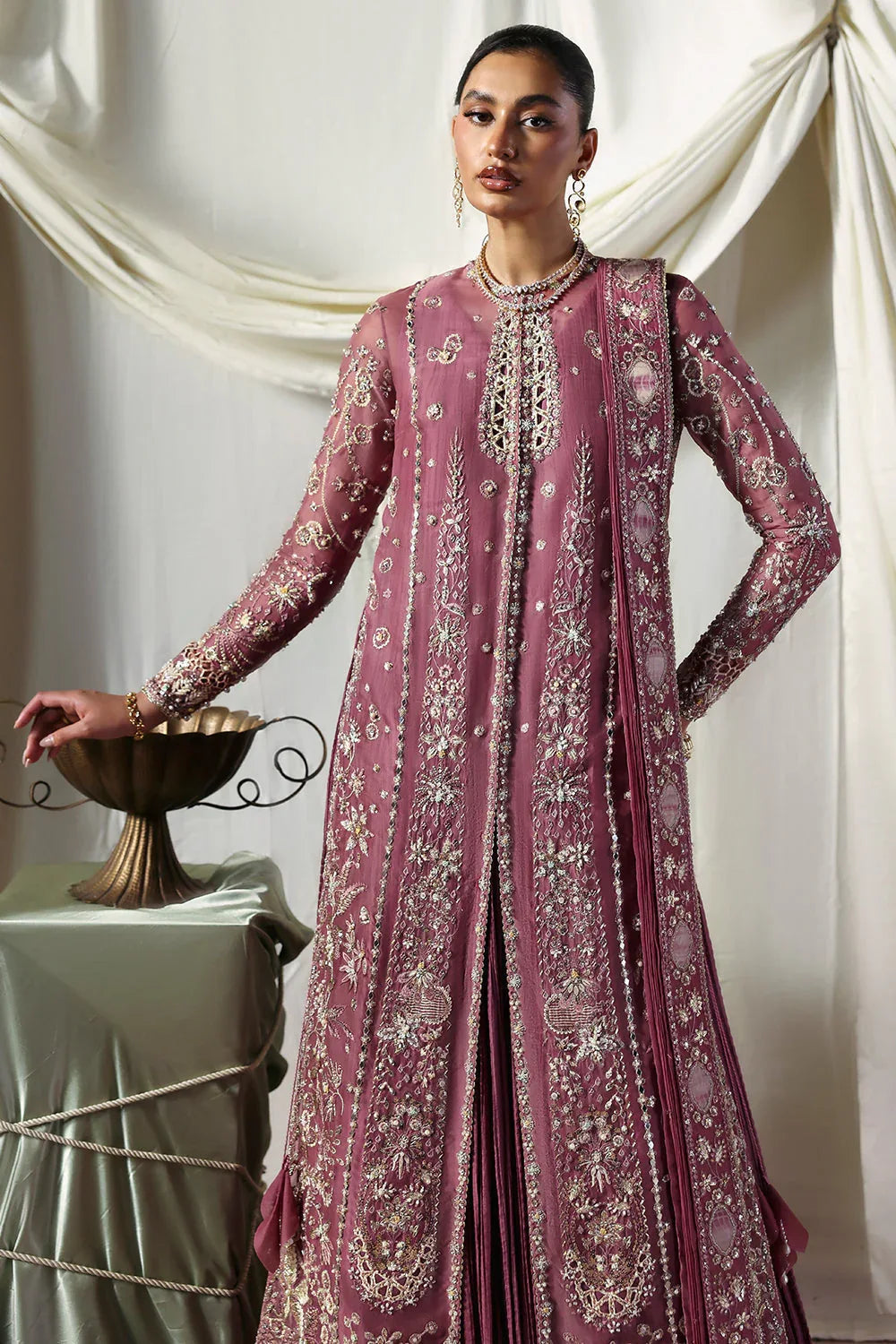 Soraya | Lumene Festive 26 | Isolde - Aqsa Fabrics