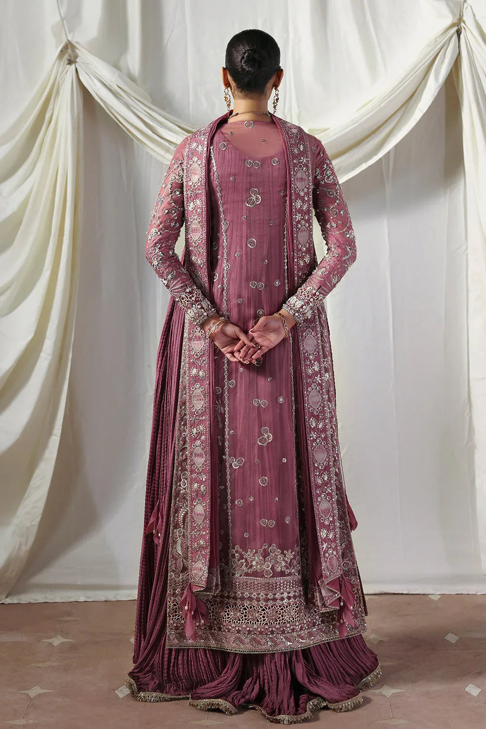 Soraya | Lumene Festive 26 | Isolde - Aqsa Fabrics