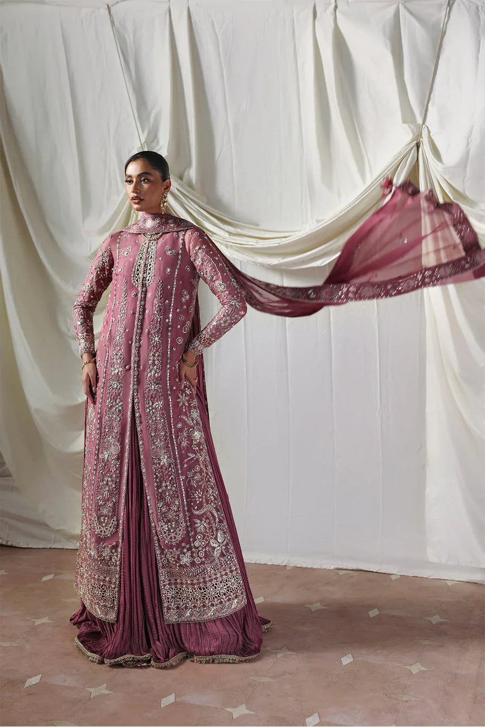 Soraya | Lumene Festive 26 | Isolde - Aqsa Fabrics