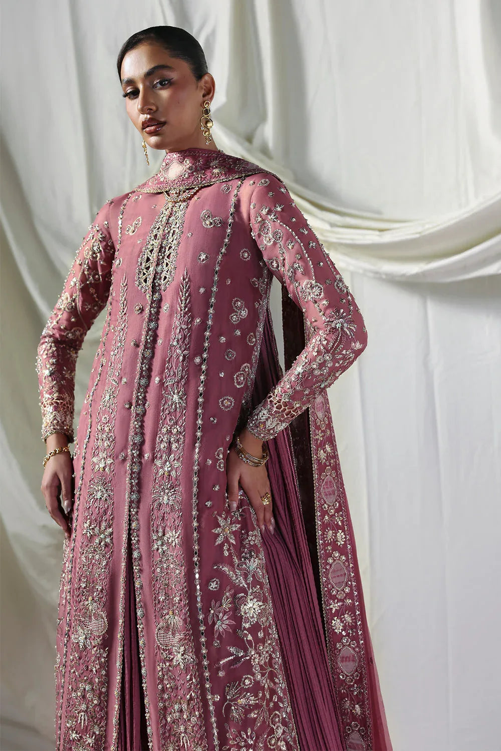 Soraya | Lumene Festive 26 | Isolde - Aqsa Fabrics