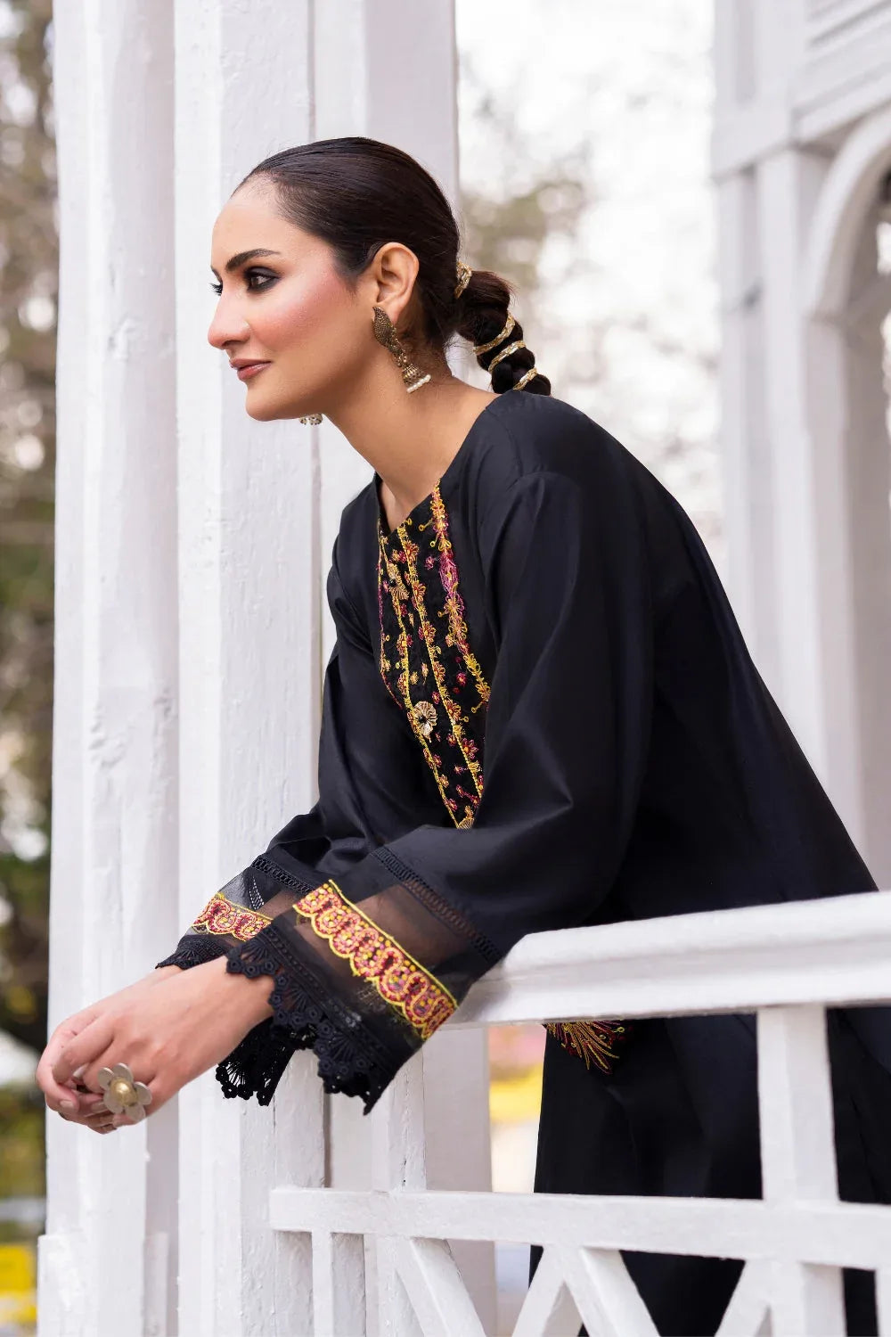Ittehad | Embroidered Lawn | I-19 - Aqsa Fabrics