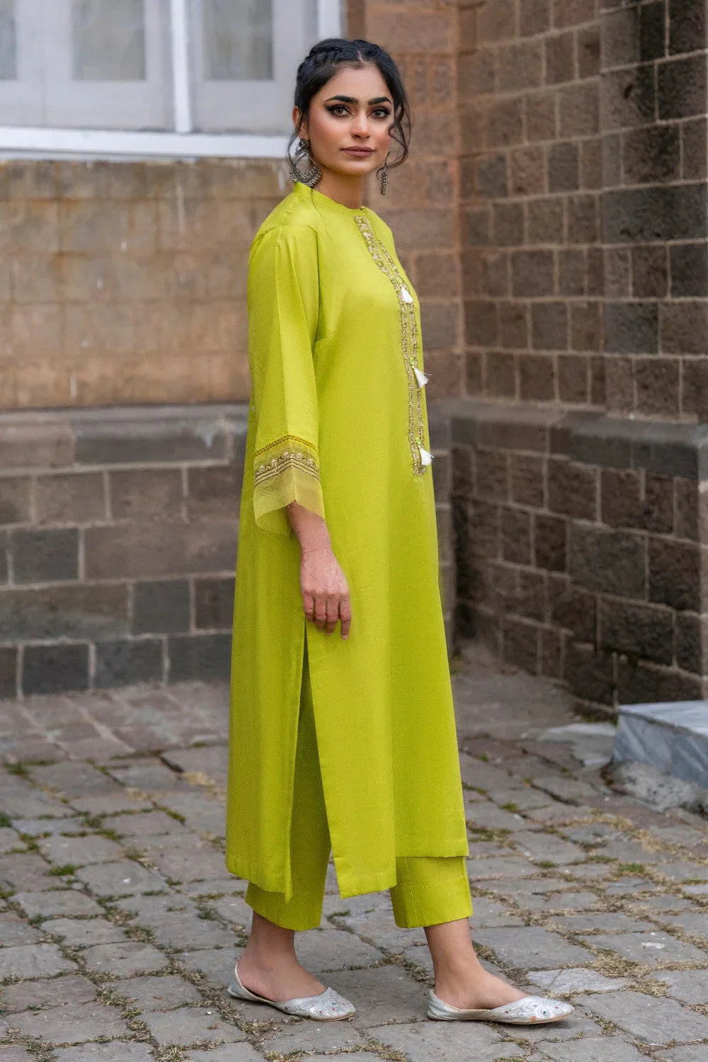 Ittehad | Embroidered Lawn | I-23 - Aqsa Fabrics