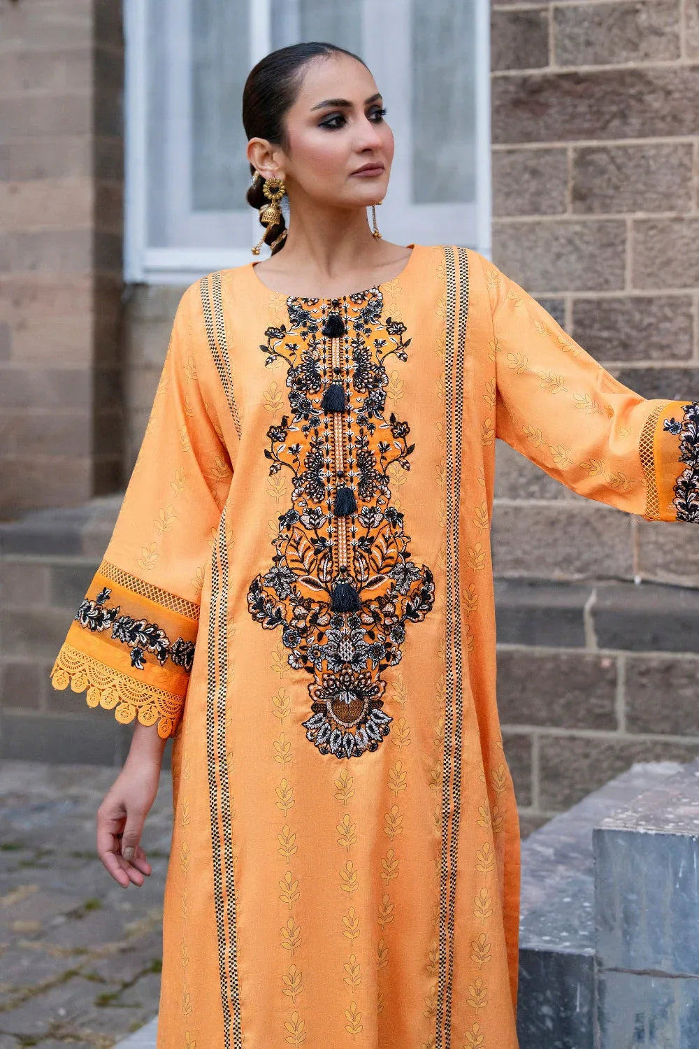 Ittehad | Embroidered Lawn | I-28 - Aqsa Fabrics