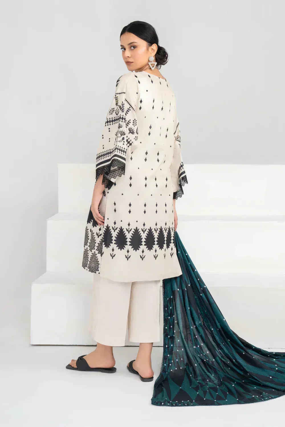 Ittehad | Printed Lawn 24 | IP3P02-3PS-BGE - Aqsa Fabrics