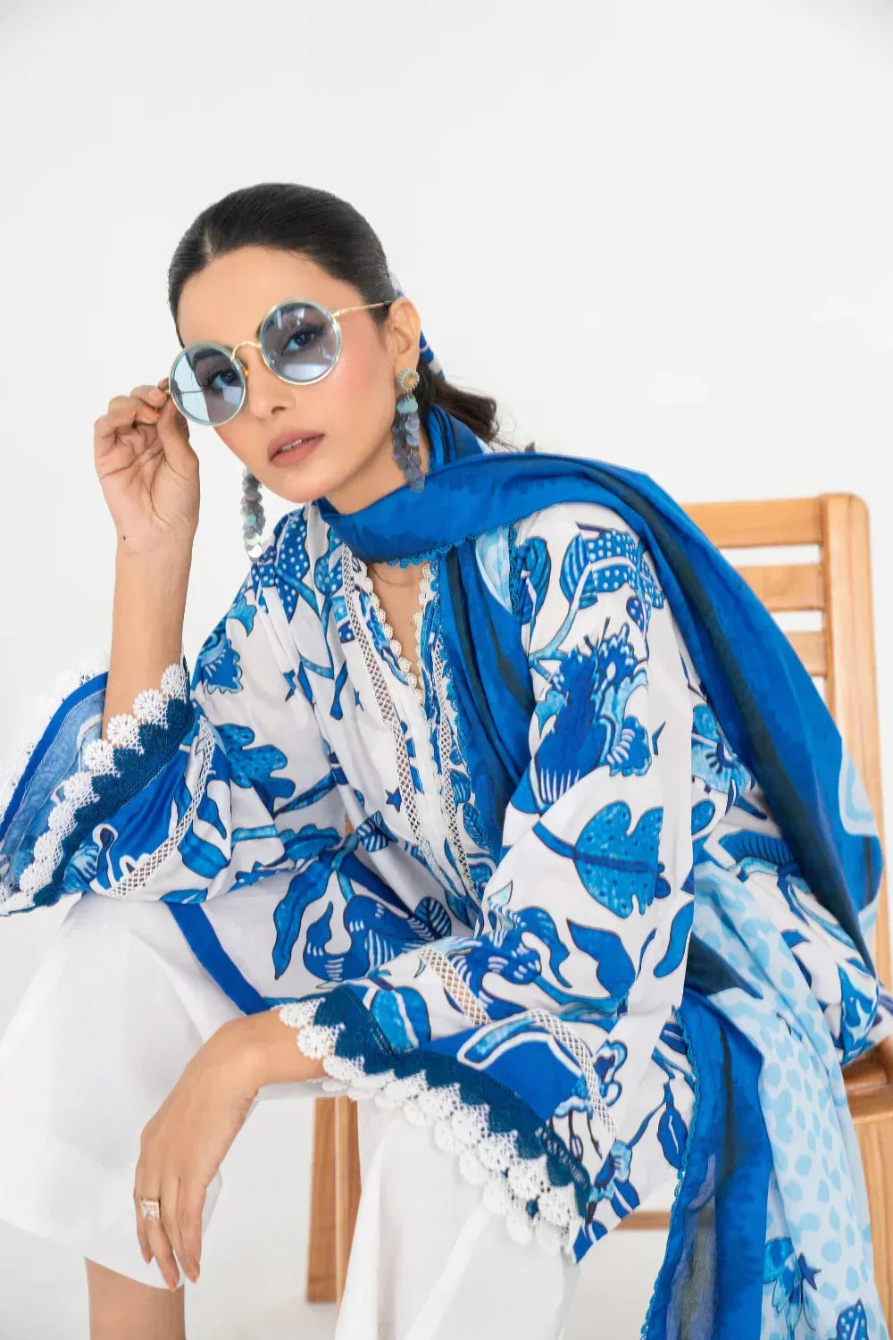 Ittehad | Printed Lawn 24 | IP3P10-3PS-BLU - Aqsa Fabrics