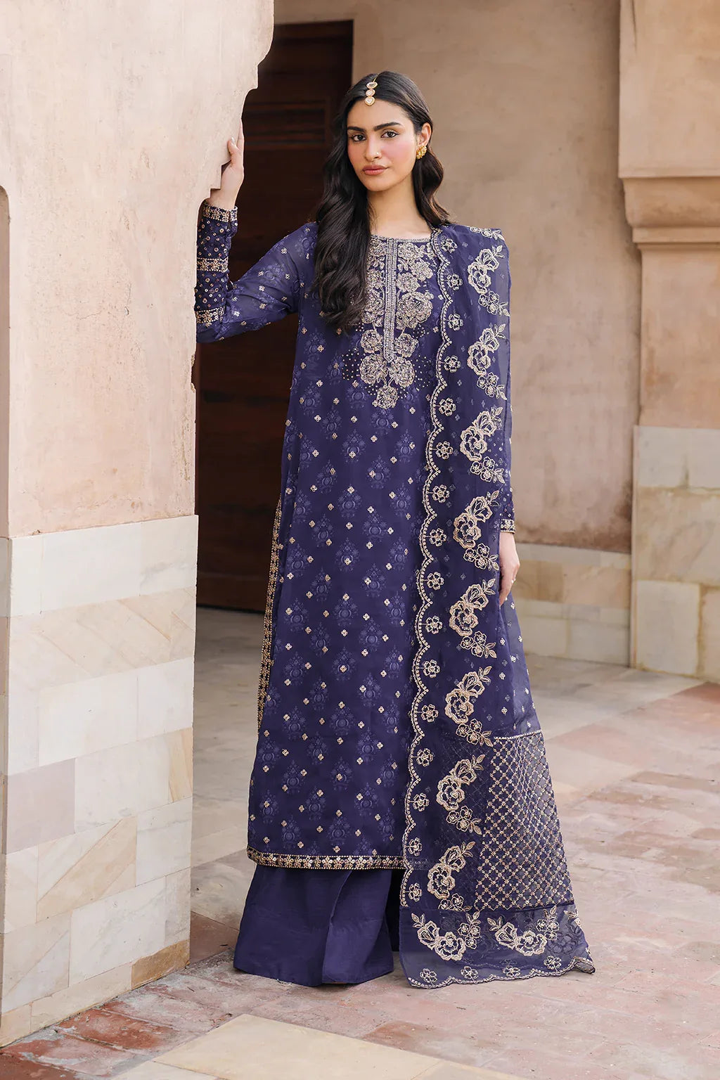 Iznik | Bandhani Formals | UE-325 - Aqsa Fabrics