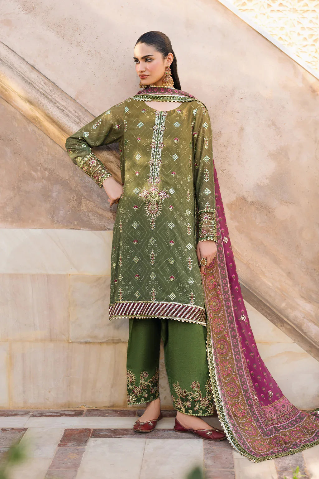 Iznik | Bandhani Formals | UE-329 - Aqsa Fabrics