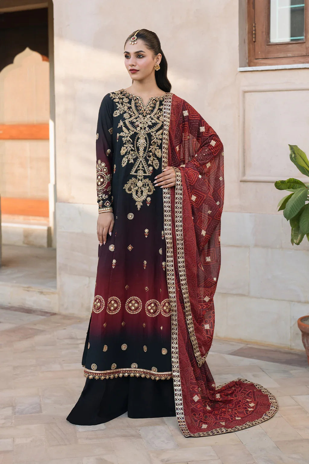 Iznik | Bandhani Formals | UE-330 - Aqsa Fabrics