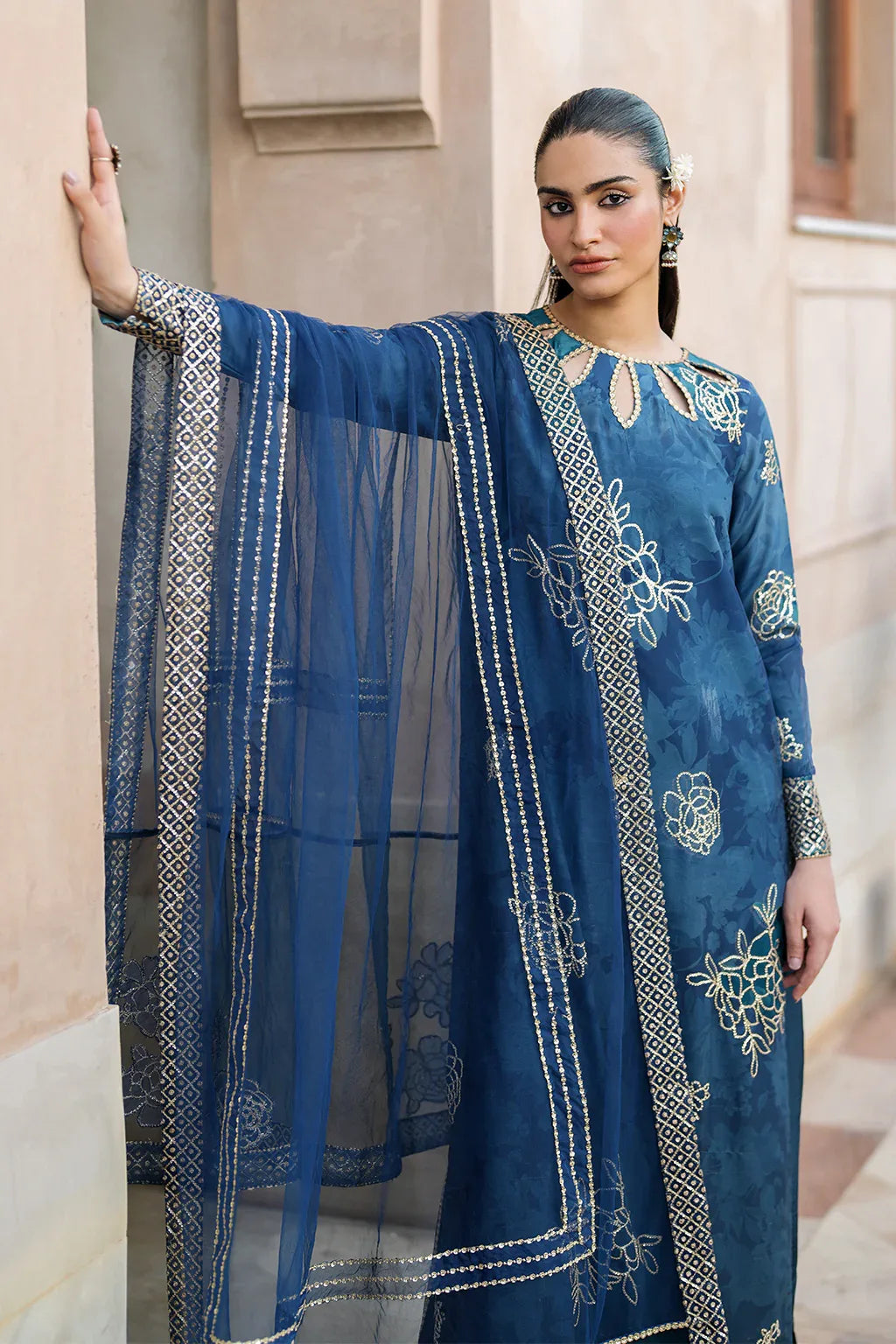Iznik | Bandhani Formals | UE-331 - Aqsa Fabrics