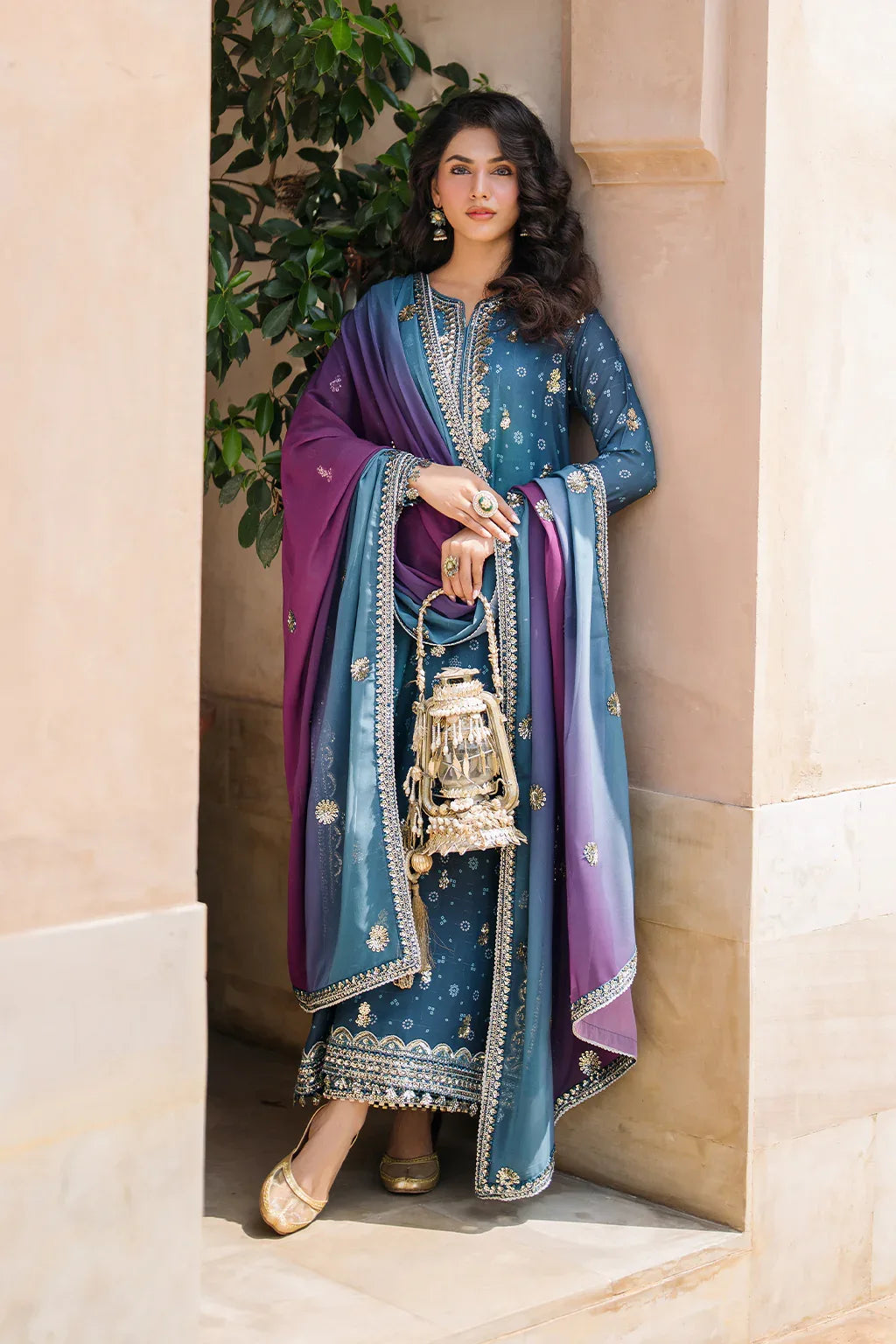 Iznik | Bandhani Formals | UE-335 - Aqsa Fabrics