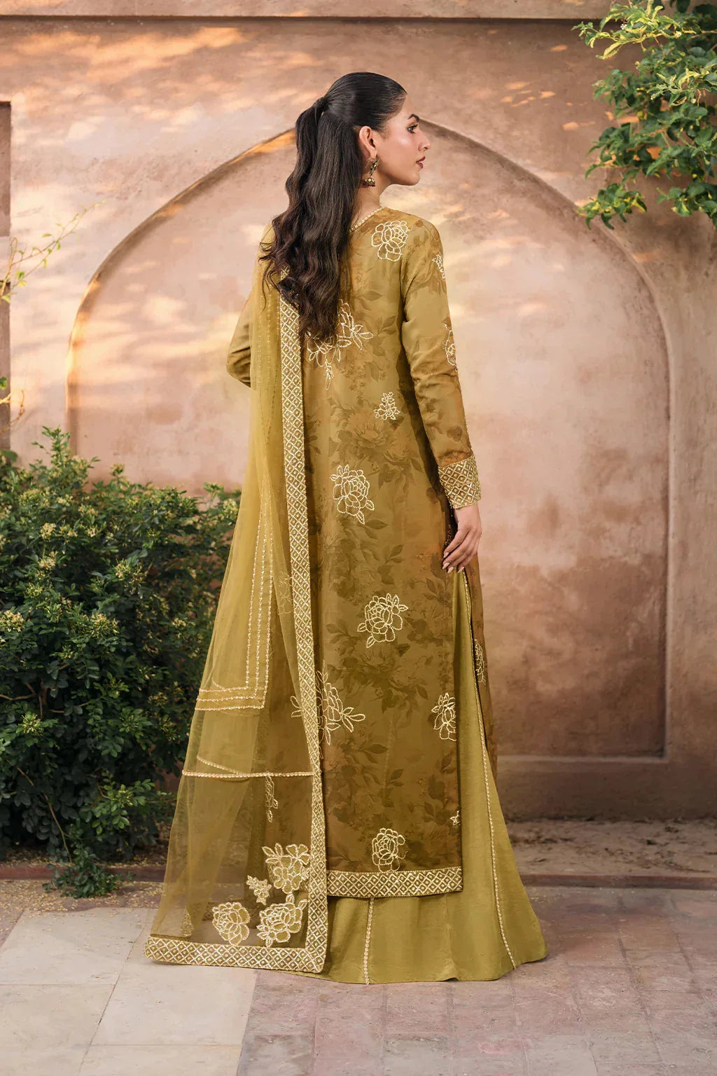 Iznik | Bandhani | UE-332 Embroidered Chiffon - Aqsa Fabrics