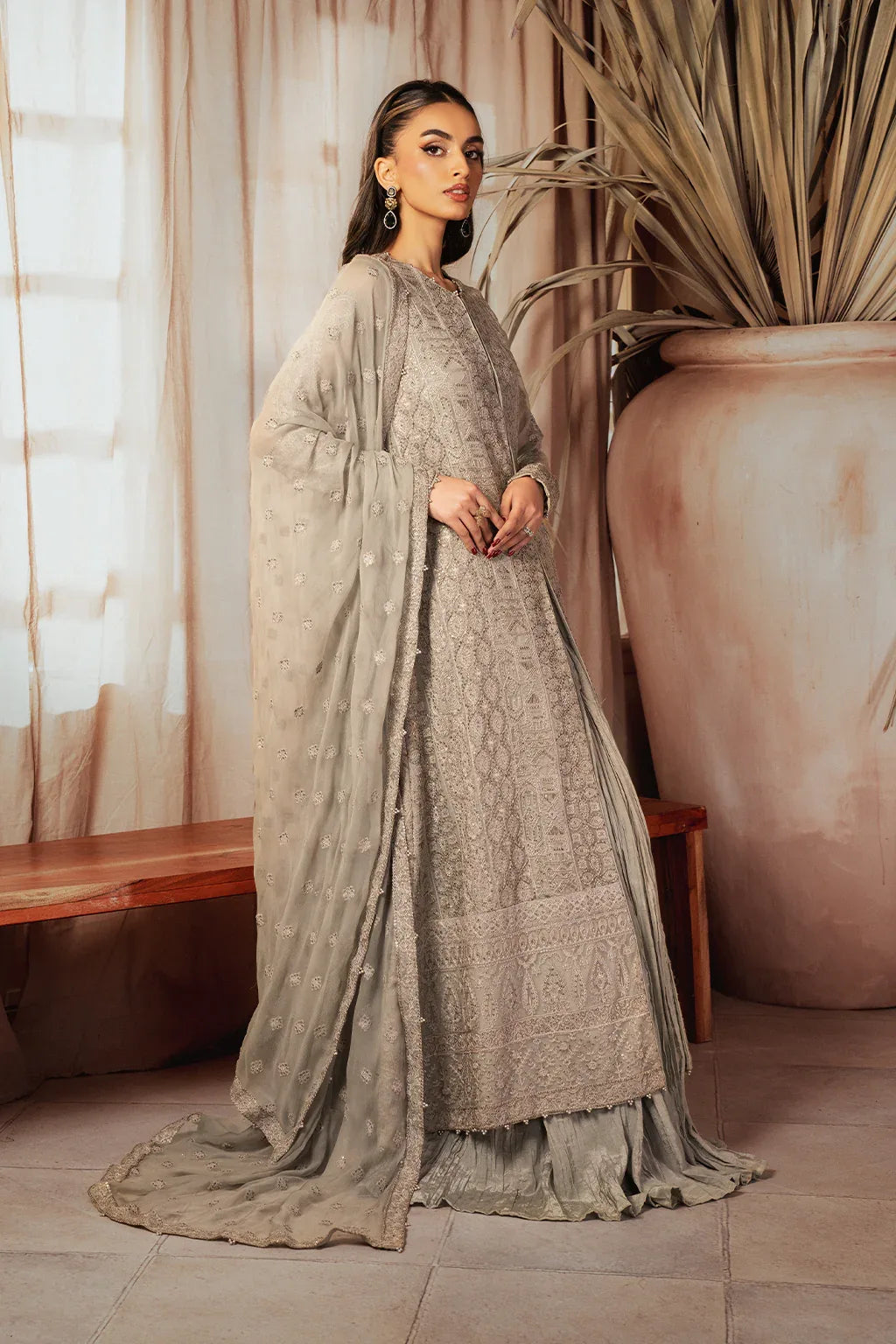 Iznik | Chiffonkari Formals | ICK-08 Embroidered Chiffon - Aqsa Fabrics