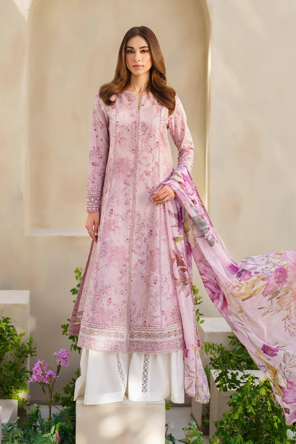 Iznik | Exclusive Lawn | SFL-06 EMBROIDERED LAWN - Aqsa Fabrics
