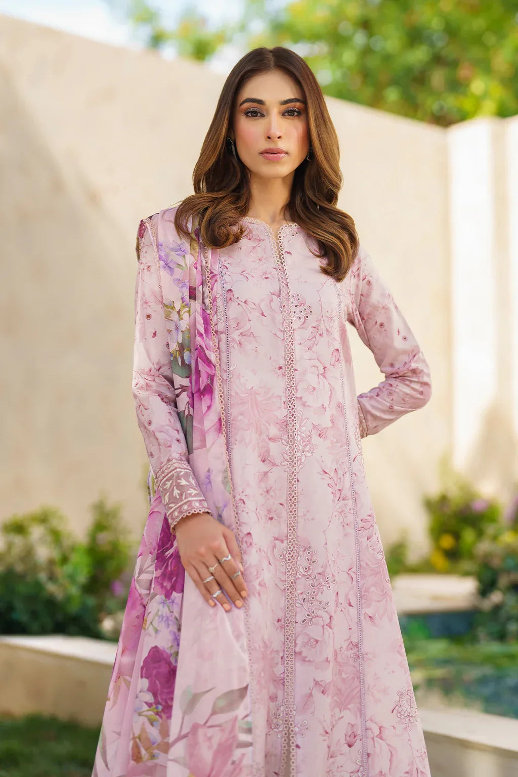 Iznik | Exclusive Lawn | SFL-06 EMBROIDERED LAWN - Aqsa Fabrics