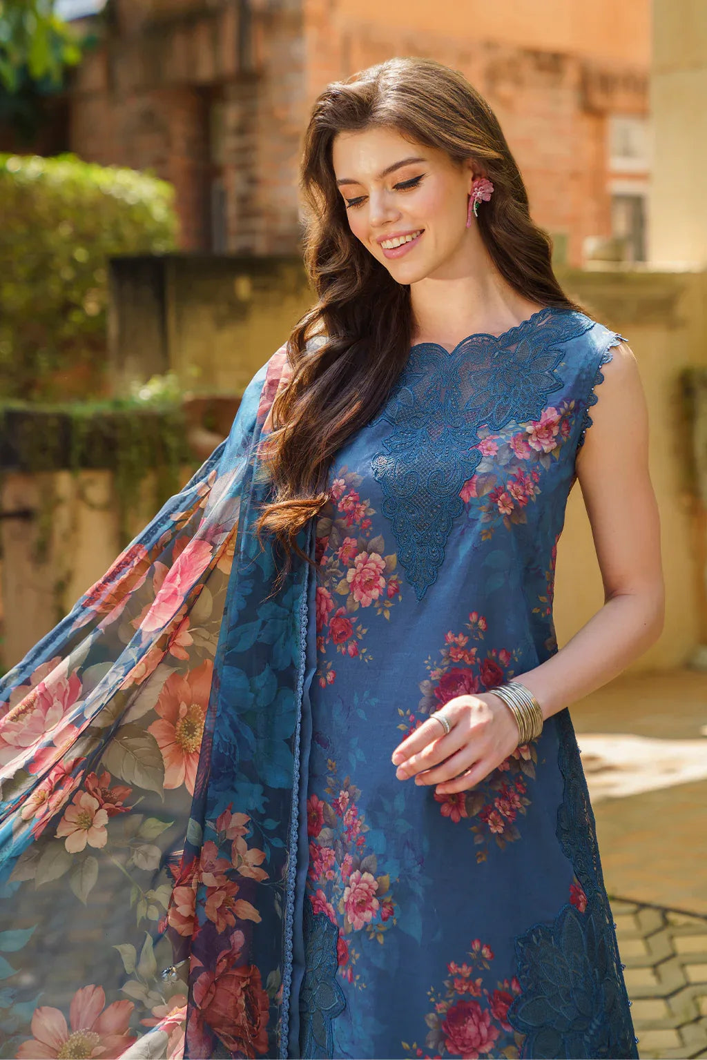 Iznik | Exclusive Lawn | UE-213 PRINTED LAWN - Aqsa Fabrics