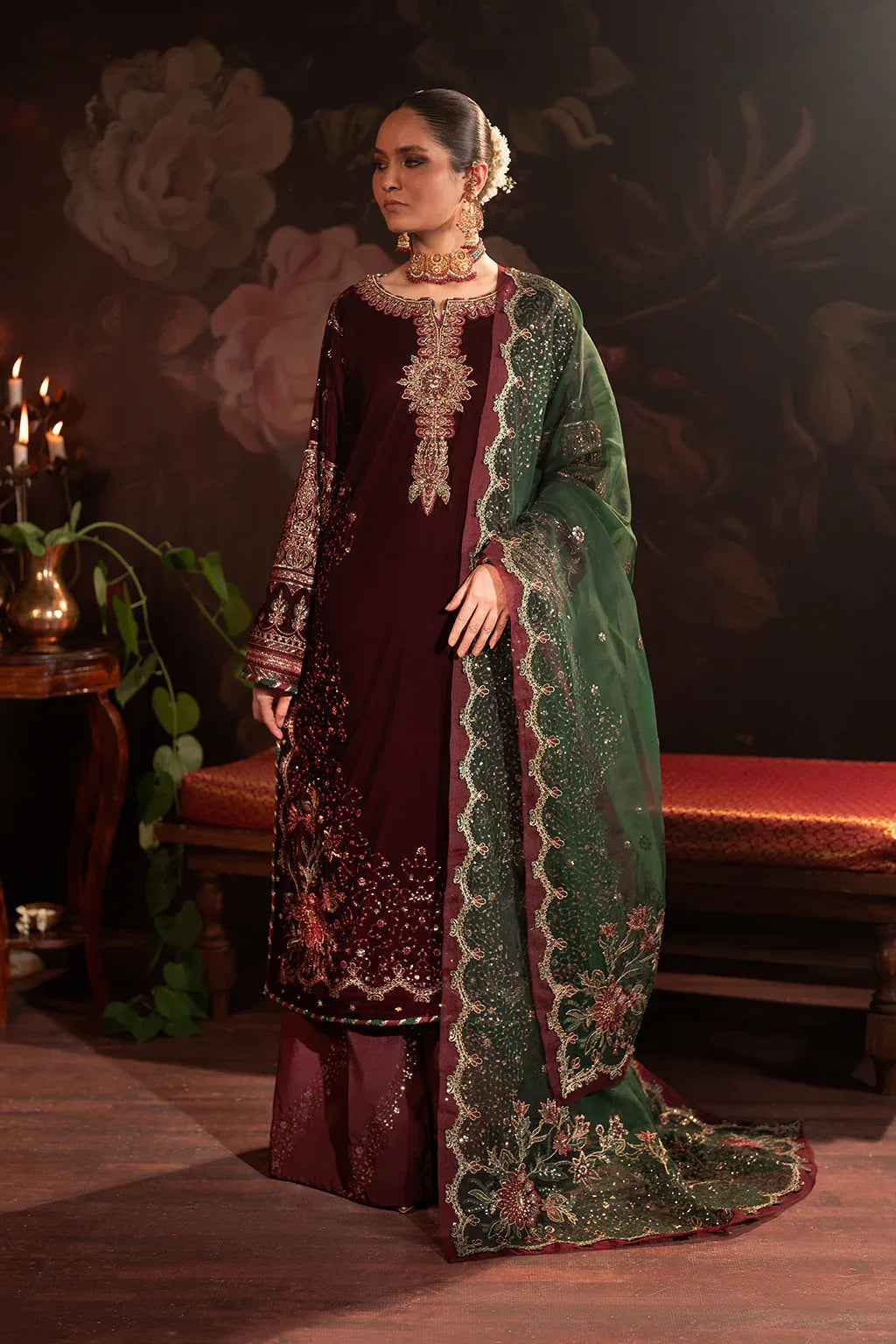 Iznik | Exclusive Velvet | IV-39 - Aqsa Fabrics