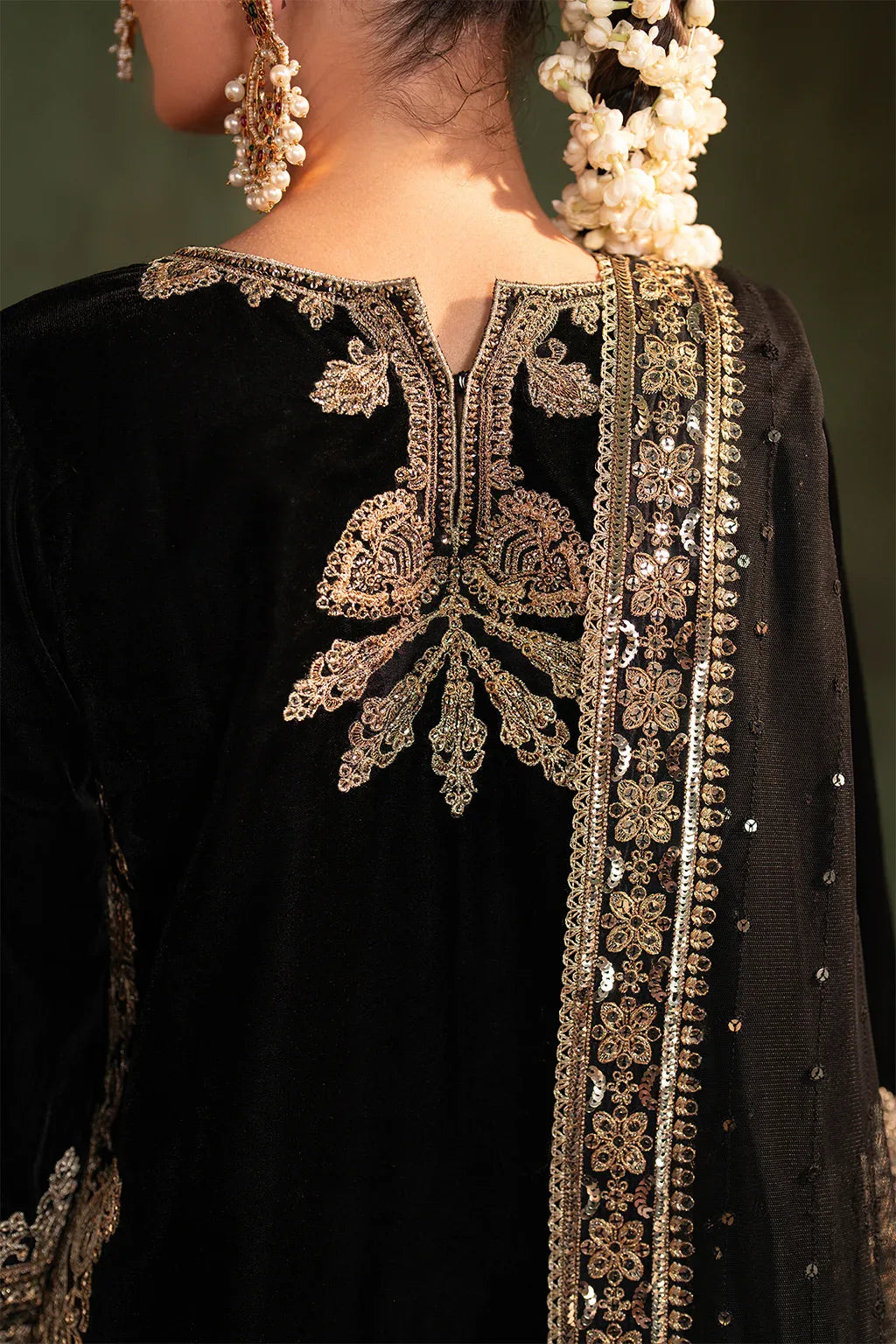 Iznik | Exclusive Velvet | IV-41 - Aqsa Fabrics