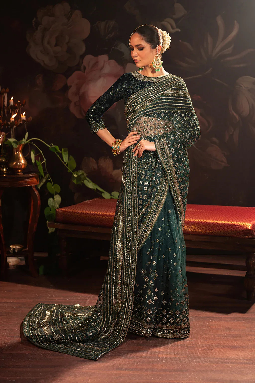 Iznik | Exclusive Velvet | IV-46 - Aqsa Fabrics