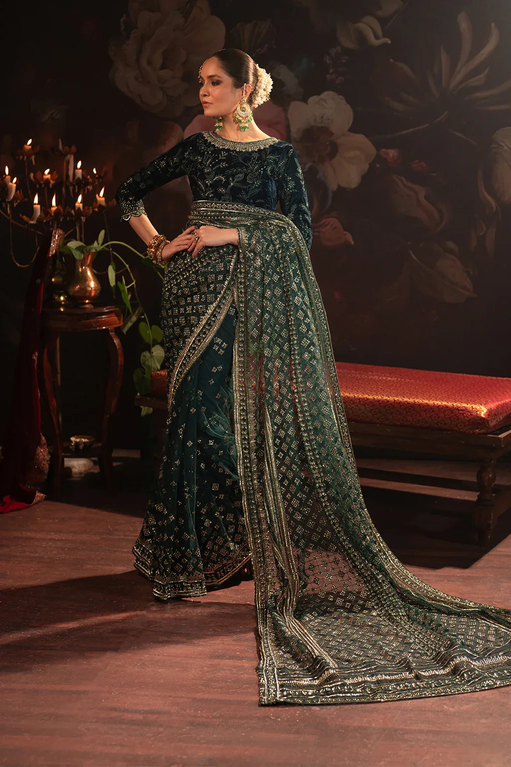 Iznik | Exclusive Velvet | IV-46 - Aqsa Fabrics