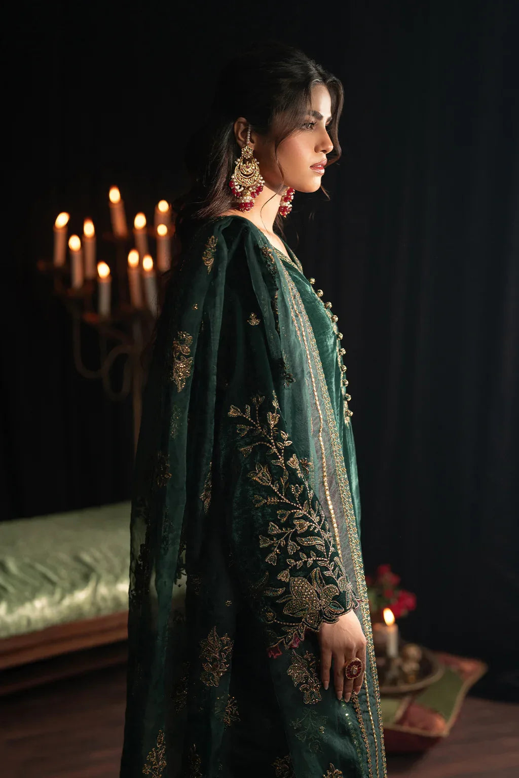Iznik | Exclusive Velvet | IV-48 - Aqsa Fabrics