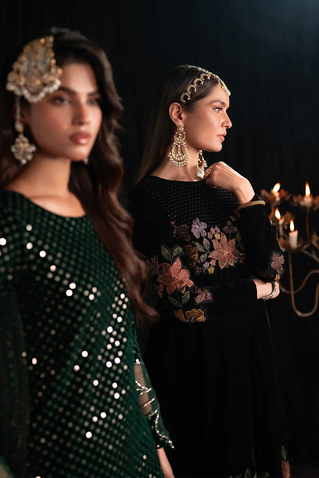 Iznik | Exclusive Velvet | IV-53 - Aqsa Fabrics