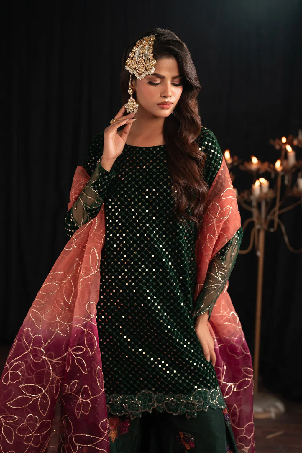 Iznik | Exclusive Velvet | IV-53 - Aqsa Fabrics
