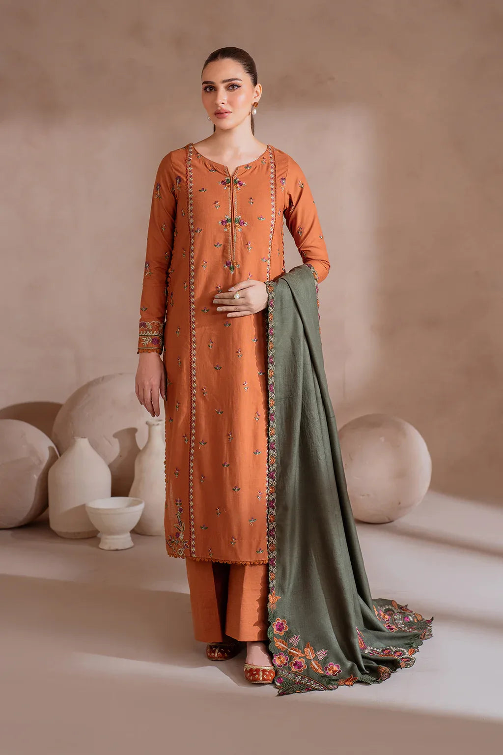 Iznik | Exclusive Winter | UE-367 - Aqsa Fabrics