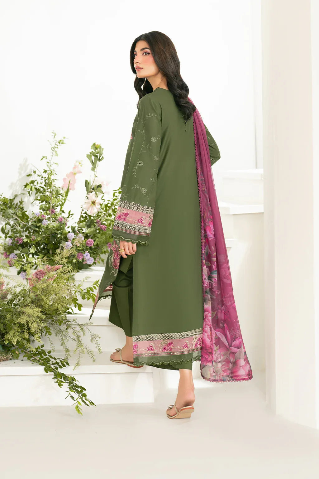 Iznik | Festive Edition | IFE-02 - Aqsa Fabrics