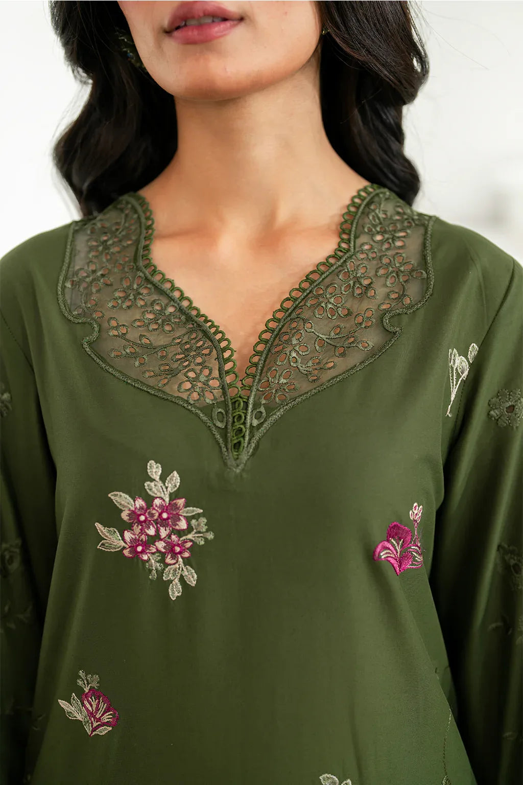 Iznik | Festive Edition | IFE-02 - Aqsa Fabrics