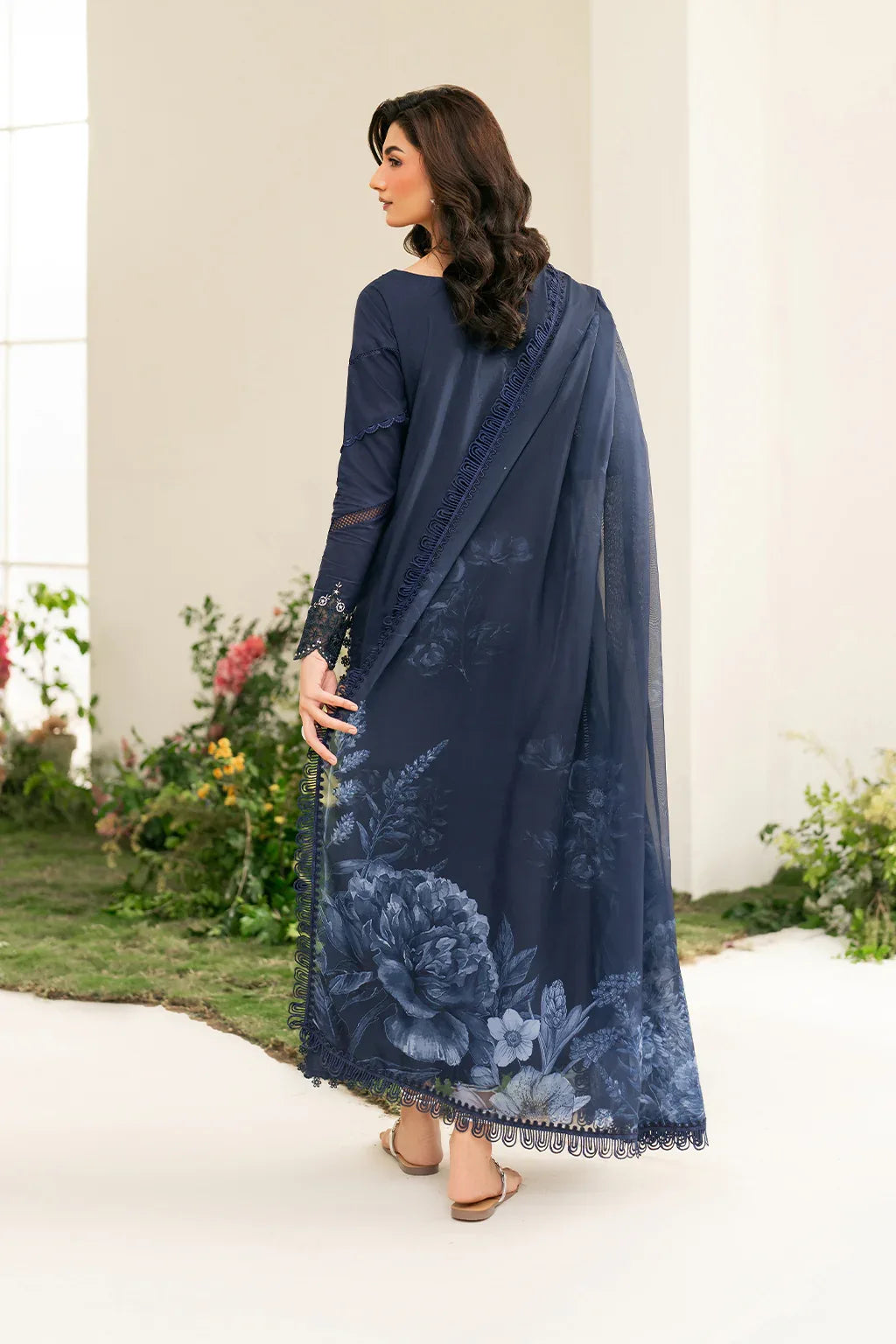 Iznik | Festive Edition | IFE-04 - Aqsa Fabrics