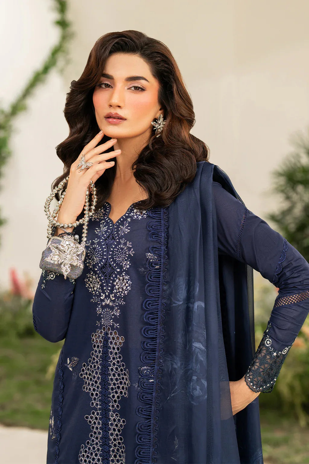 Iznik | Festive Edition | IFE-04 - Aqsa Fabrics