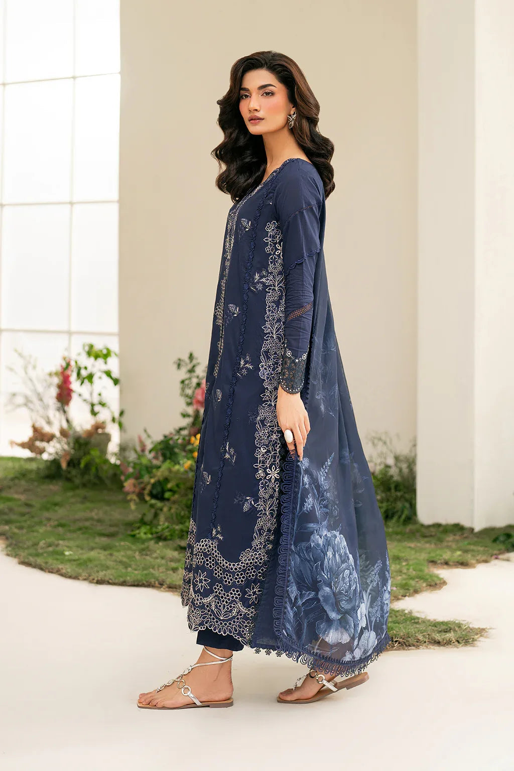 Iznik | Festive Edition | IFE-04 - Aqsa Fabrics