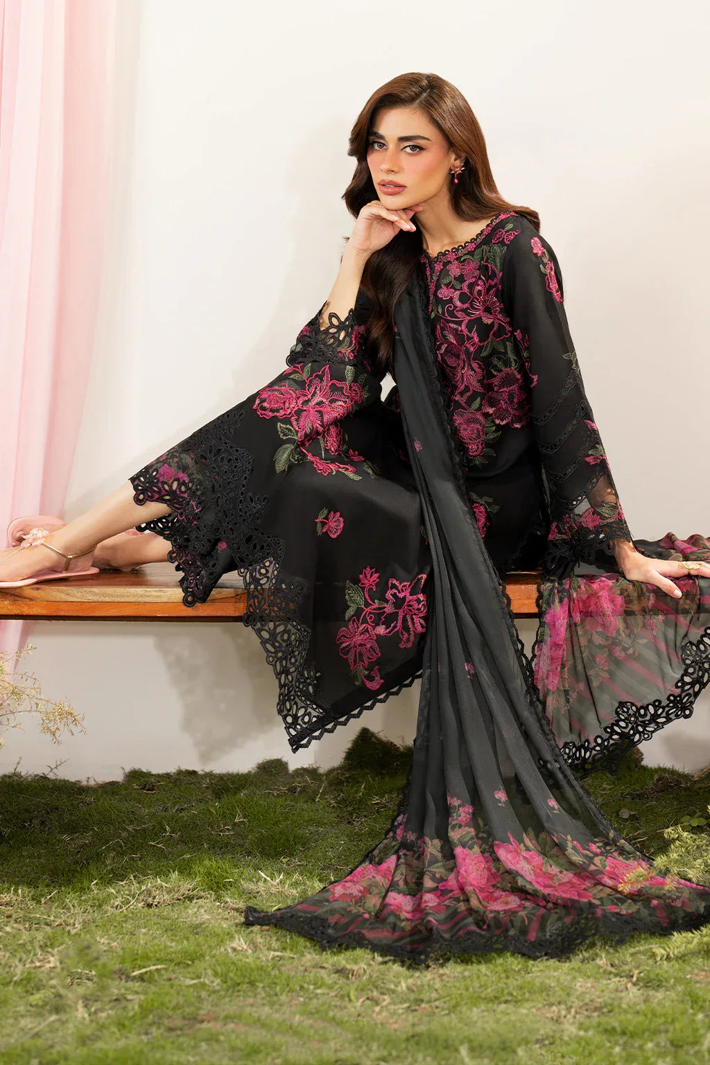 Iznik | Festive Edition | IFE-06 - Aqsa Fabrics