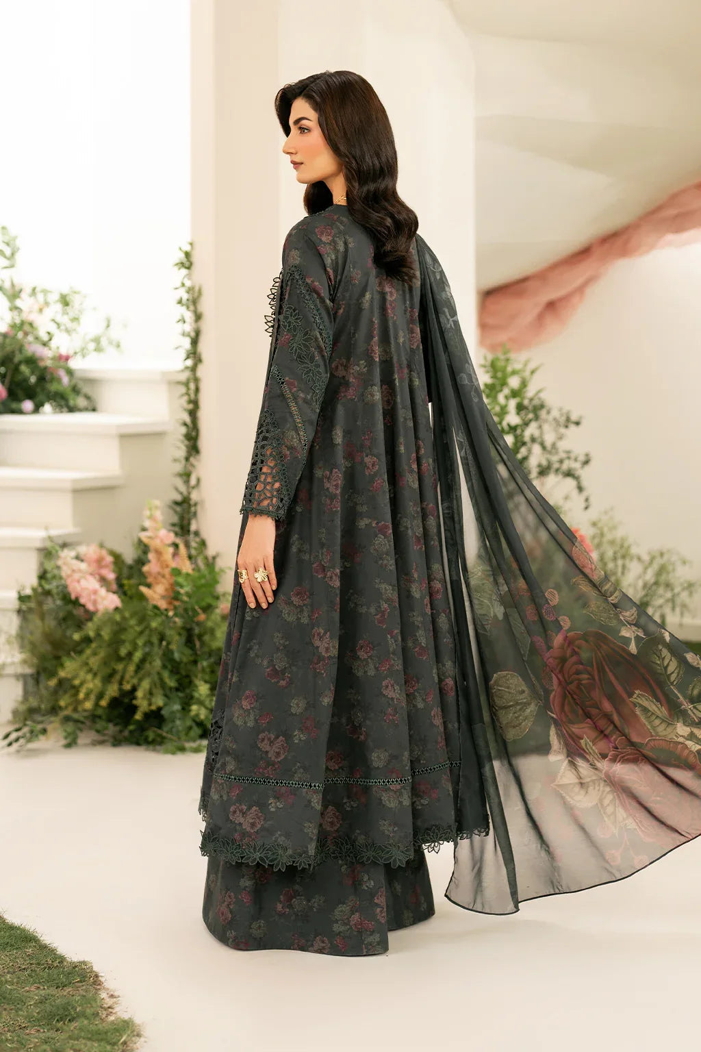 Iznik | Festive Edition | IFE-08 - Aqsa Fabrics
