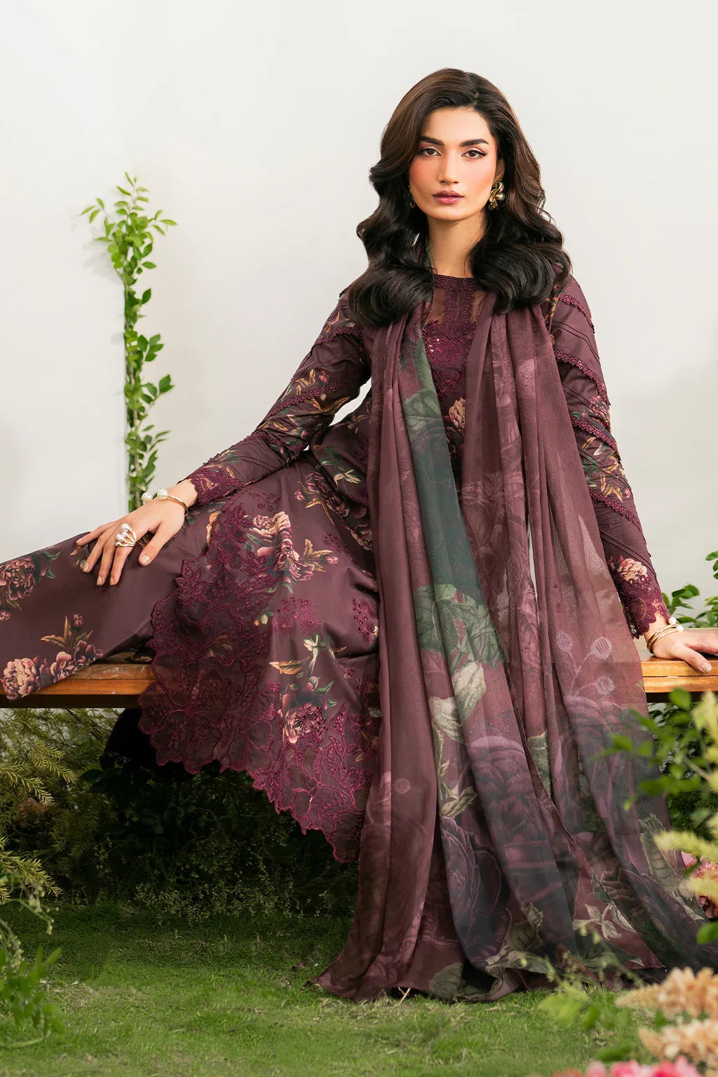 Iznik | Festive Edition | IFE-10 - Aqsa Fabrics