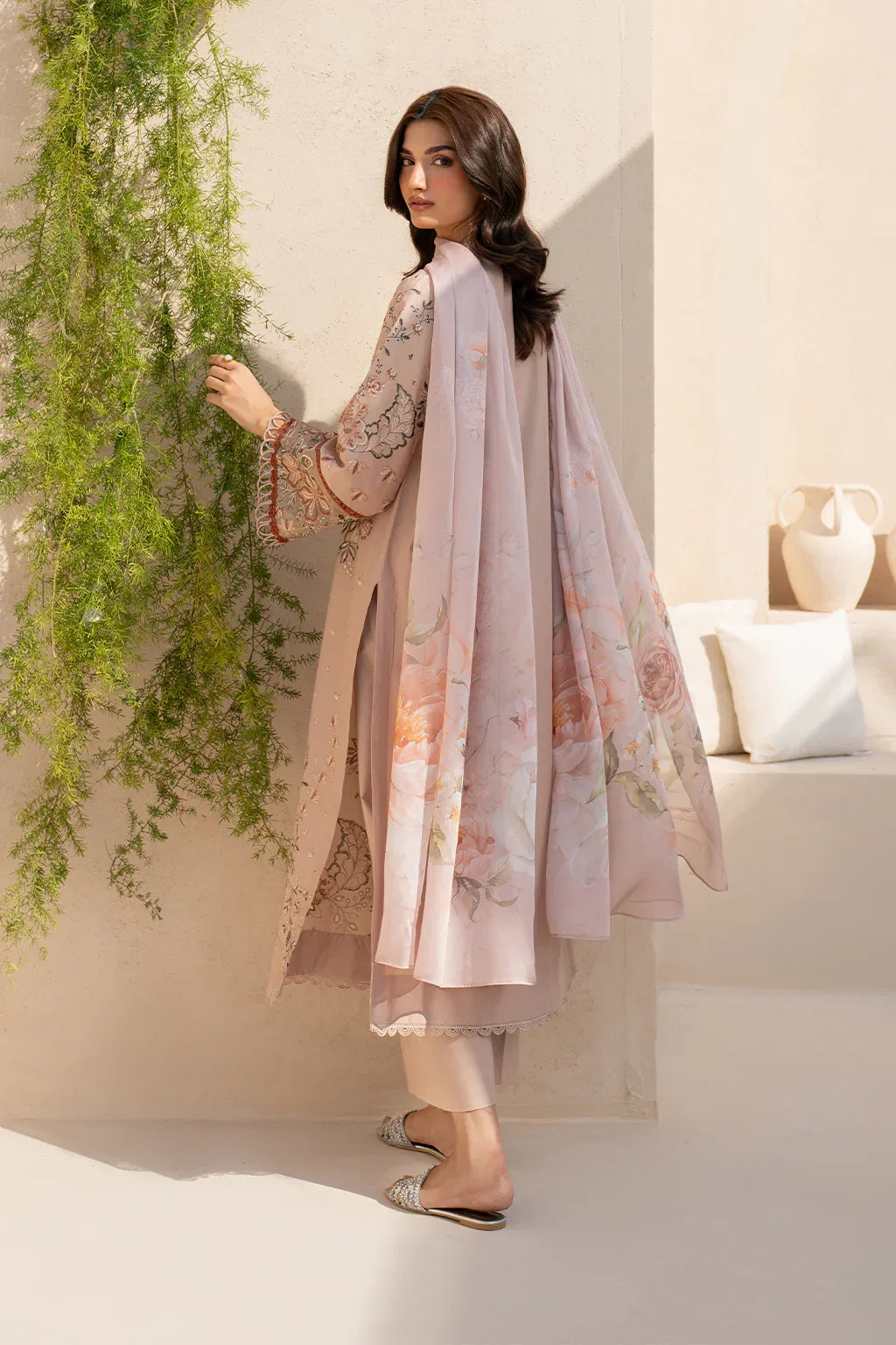 Iznik | Festive Lawn 25 | EFL-02 - Aqsa Fabrics