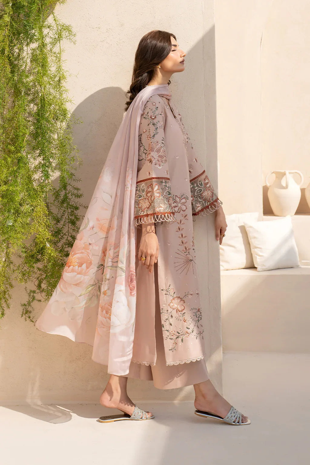 Iznik | Festive Lawn 25 | EFL-02 - Aqsa Fabrics