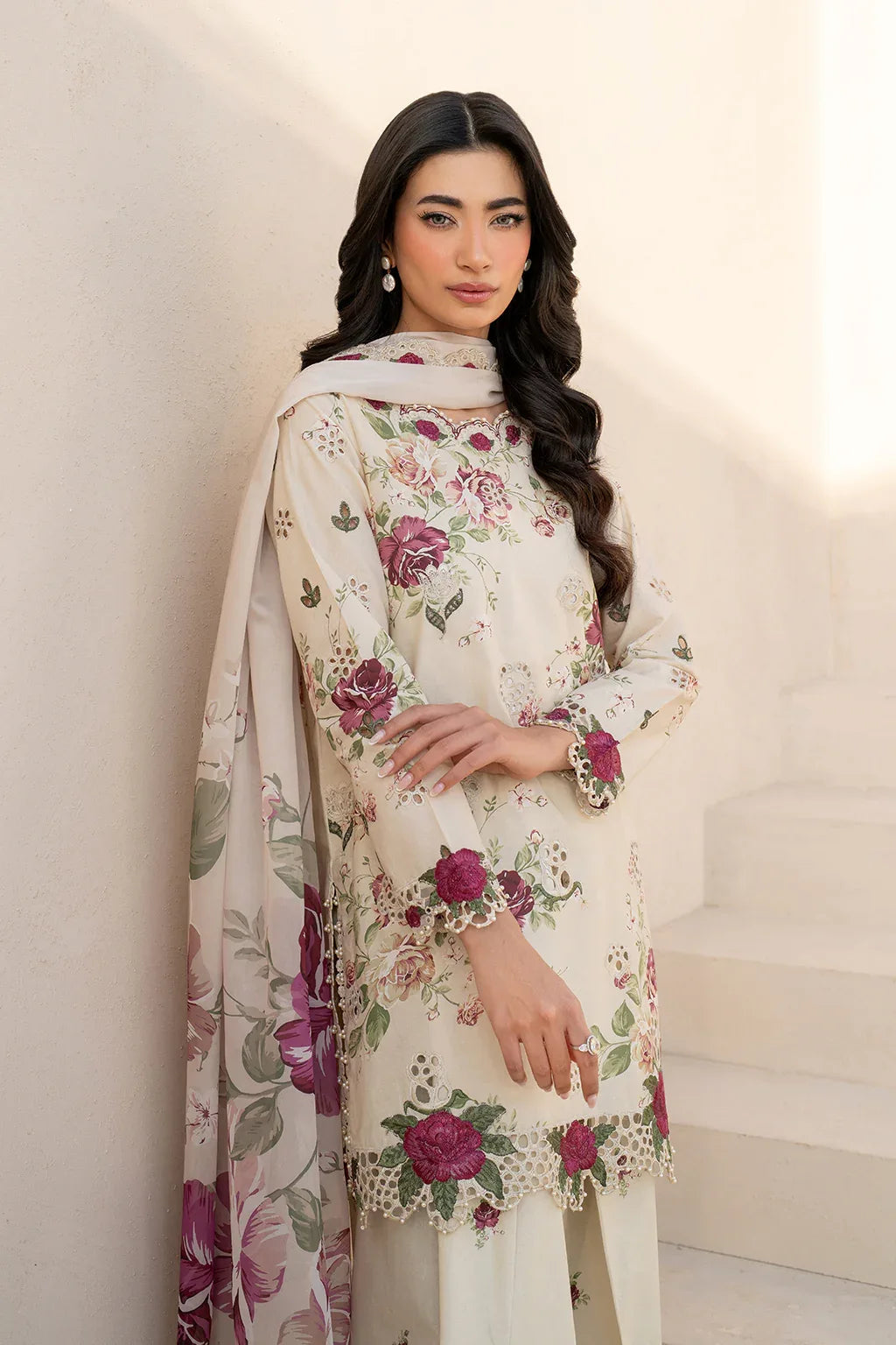 Iznik | Festive Lawn 25 | EFL-05 - Aqsa Fabrics