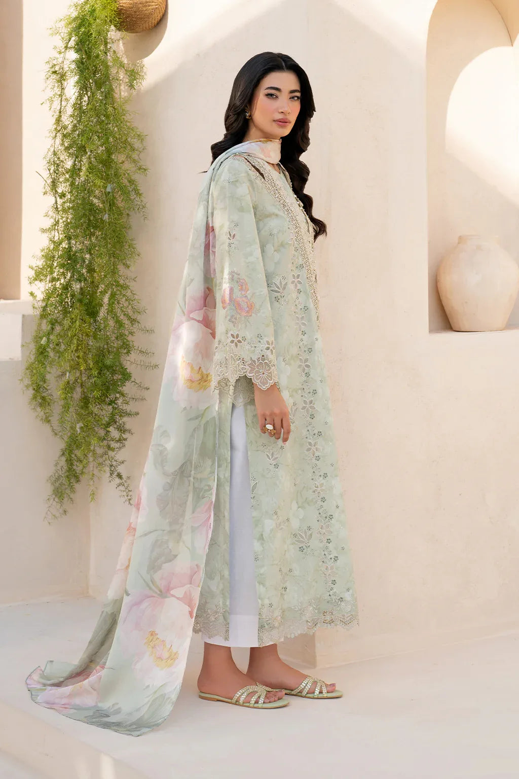 Iznik | Festive Lawn 25 | EFL-07 - Aqsa Fabrics