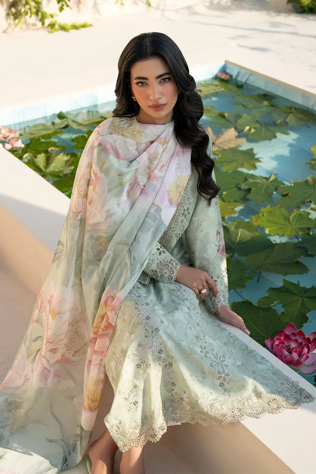 Iznik | Festive Lawn 25 | EFL-07 - Aqsa Fabrics